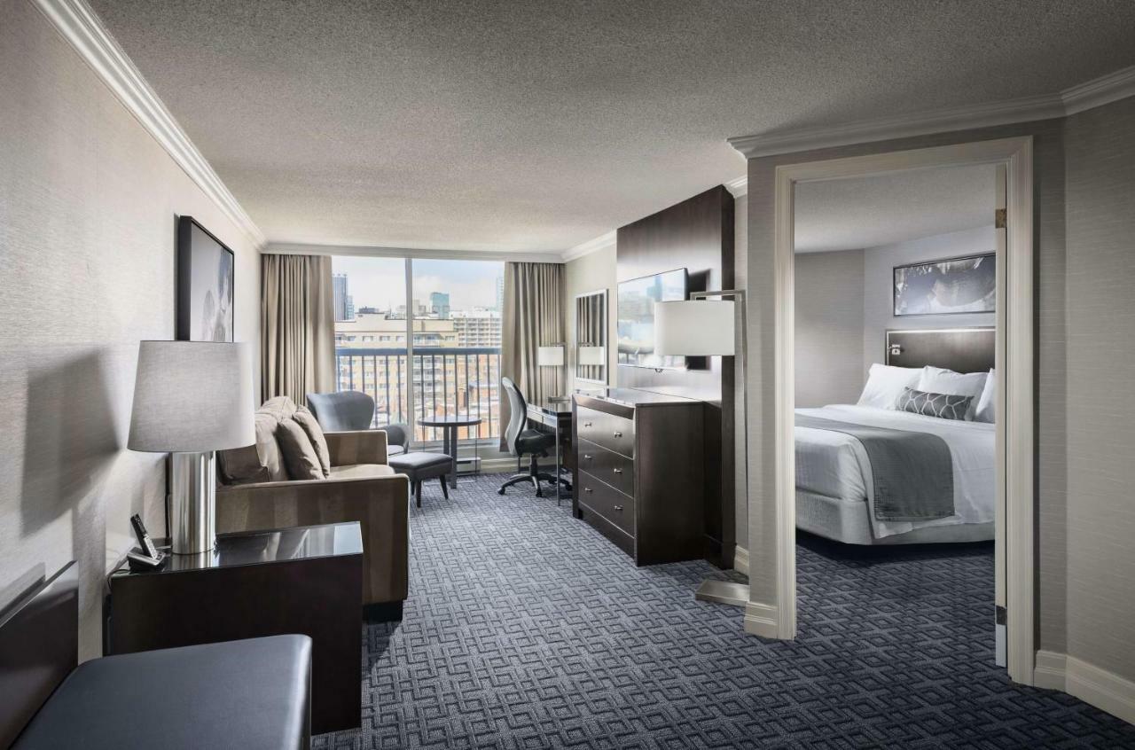 Best Western Plus Ottawa Downtown Suites מראה חיצוני תמונה
